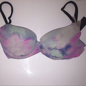 34C VS PINK Bra!