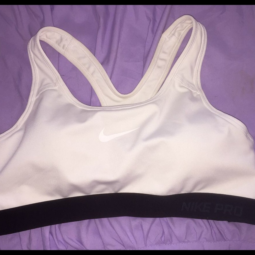 Nike Dri-Fit Sports Bra