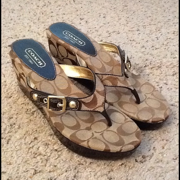Coach Shoes - Final Sale! COACH GRACY MONOGRAM THONG SANDALS sz