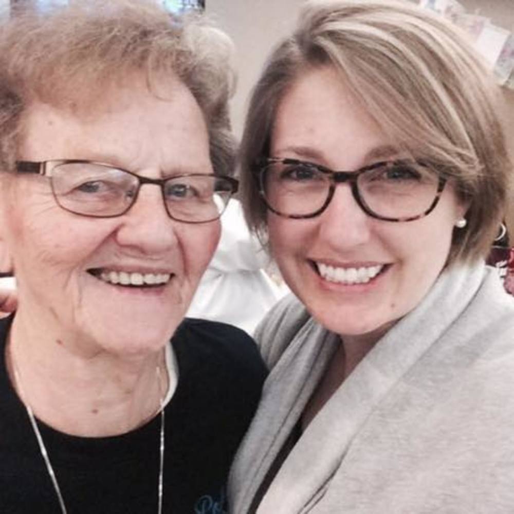 Meet your Posher, Emily