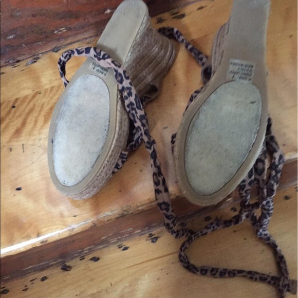 Wedge shoes - Picture 2 of 3