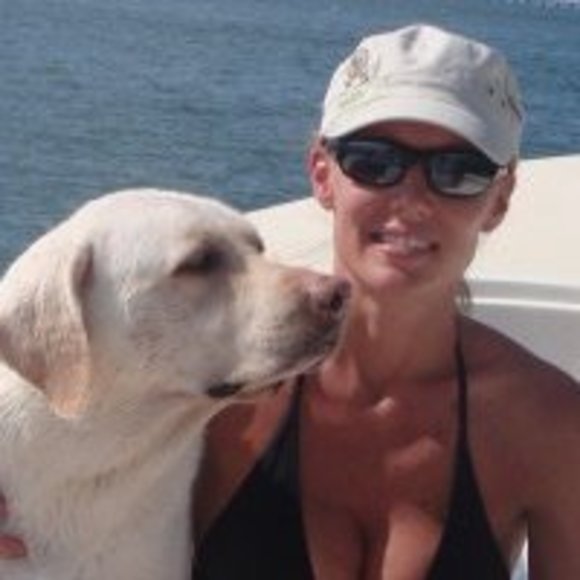 Meet your Posher - Picture 10 of 11