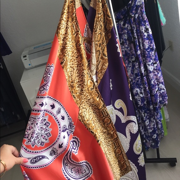 Gorgeous dress - Picture 2 of 4