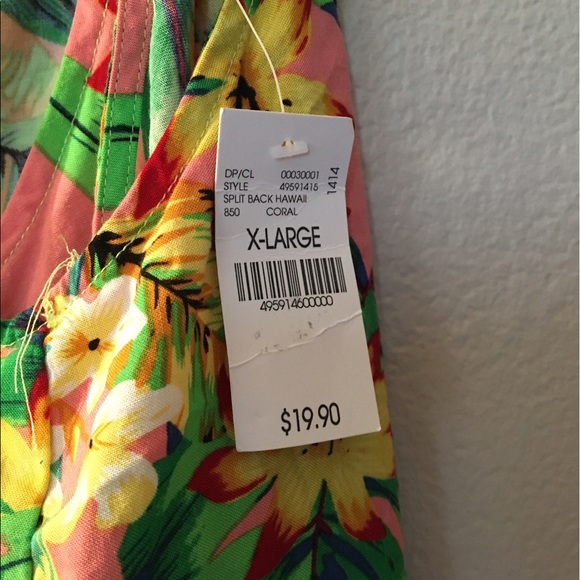 🦇NWT Crisscross Back🦇 - Picture 3 of 3