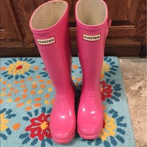 MAKE AN OFFER! Kids Pink Hunter Rain Boots