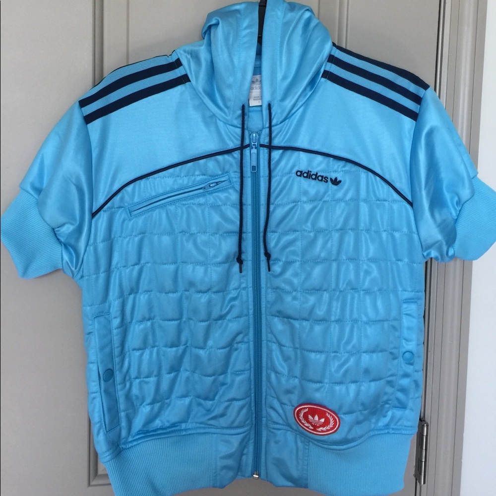 New never worn Adidas Women's hooded jacket