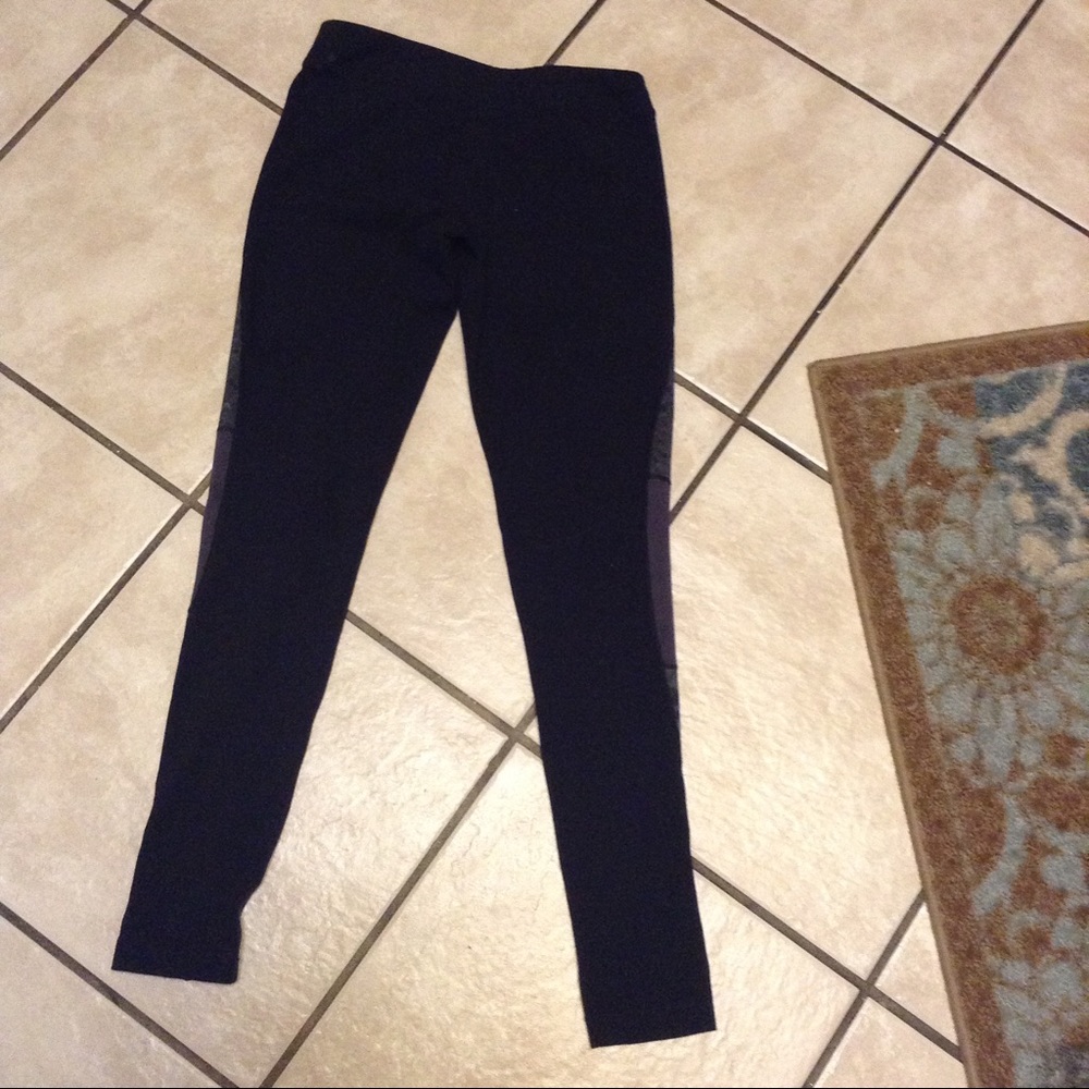 Workout tight - Picture 2 of 2