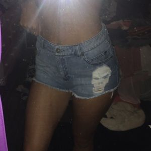 Highwaisted shorts