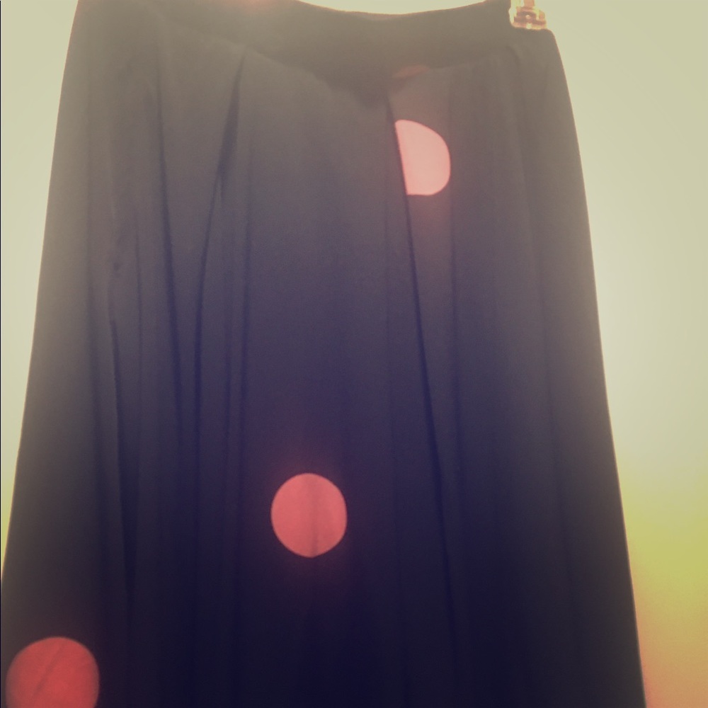 Lularoe xs Madison skirt. So cute!!! 💗