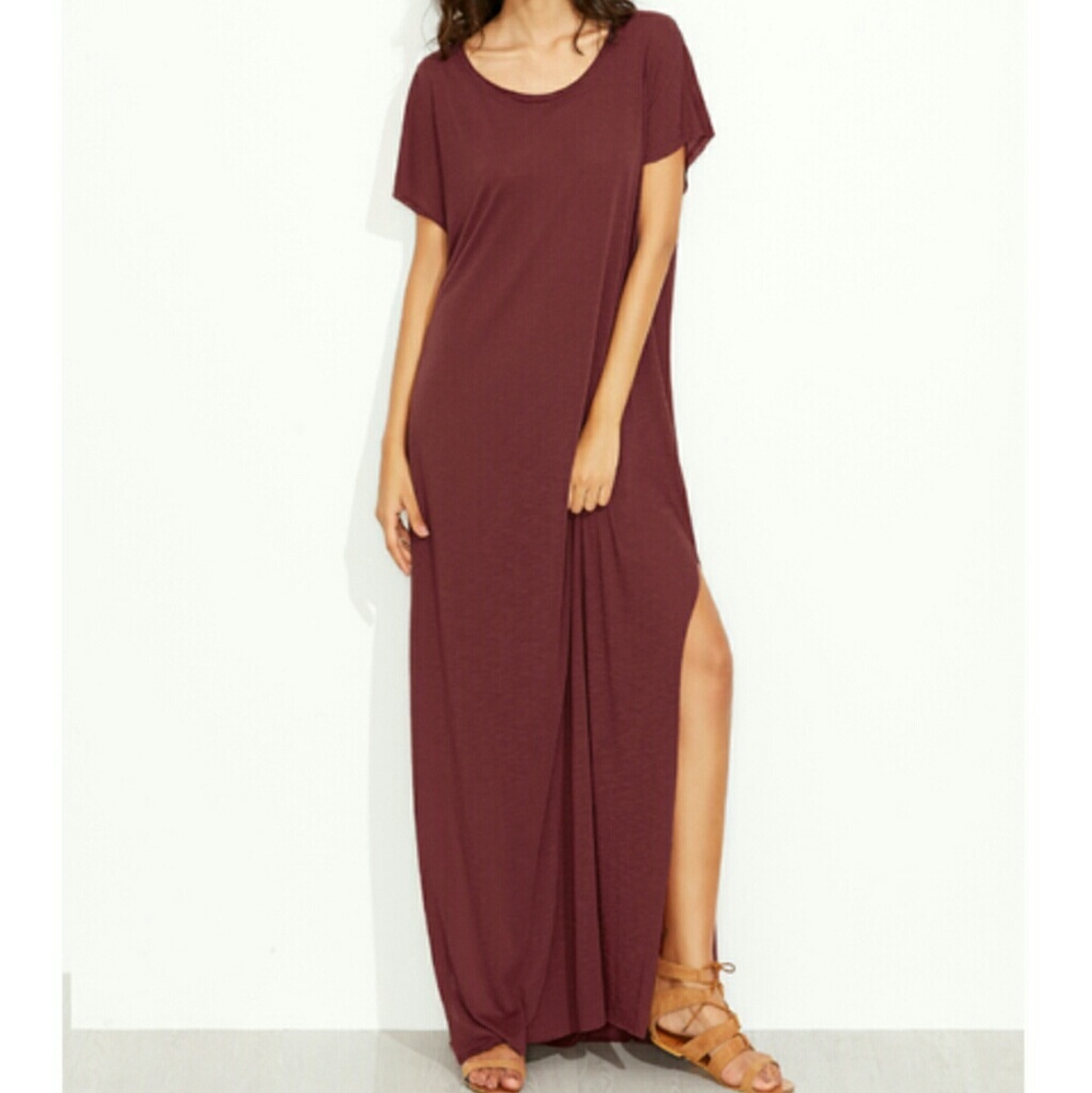 🌿🌱 BURGUNDY MAXI DRESS 🌱 - Picture 3 of 5