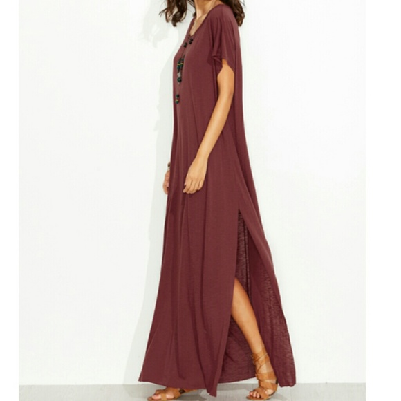 🌿🌱 BURGUNDY MAXI DRESS 🌱 - Picture 4 of 5