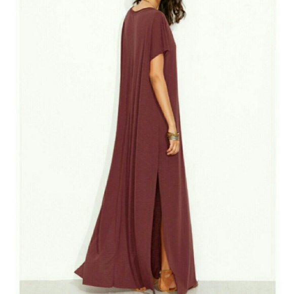 🌿🌱 BURGUNDY MAXI DRESS 🌱 - Picture 5 of 5