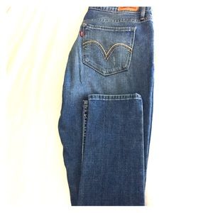 👖Levi's 524 Skinny