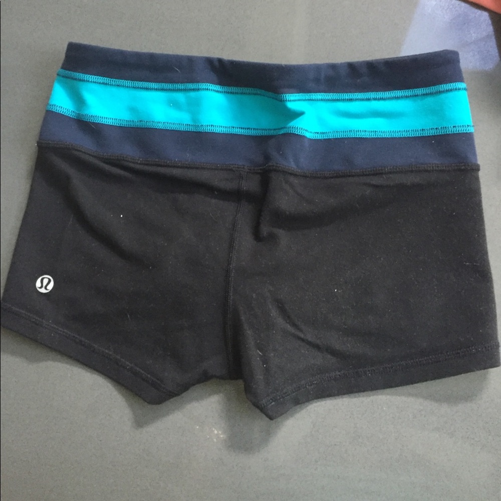 Lululemon shorts - Picture 2 of 3