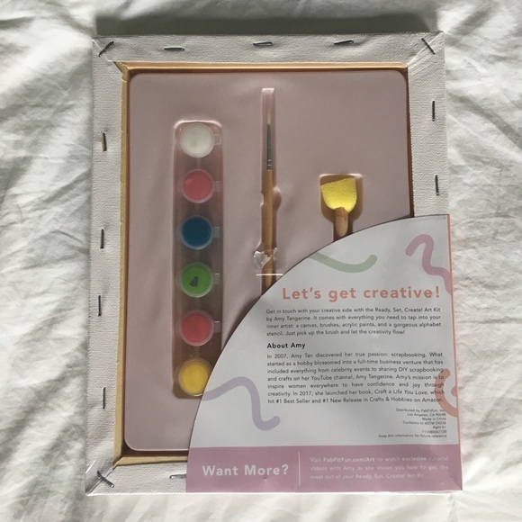 Limited Edition Art Kit by Amy Tangerine - Picture 2 of 2