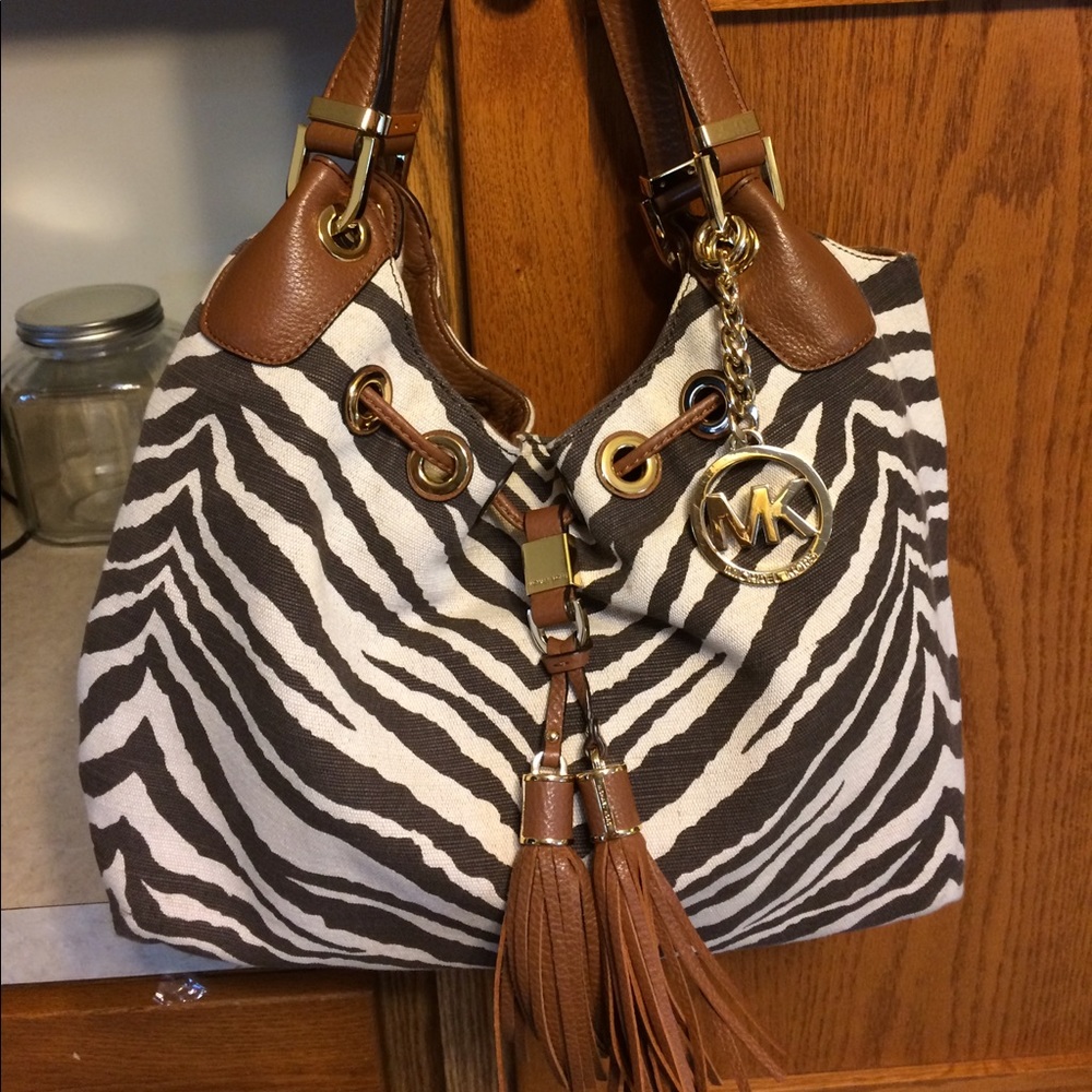 Michael Kors Shoulder Bag Great Condition