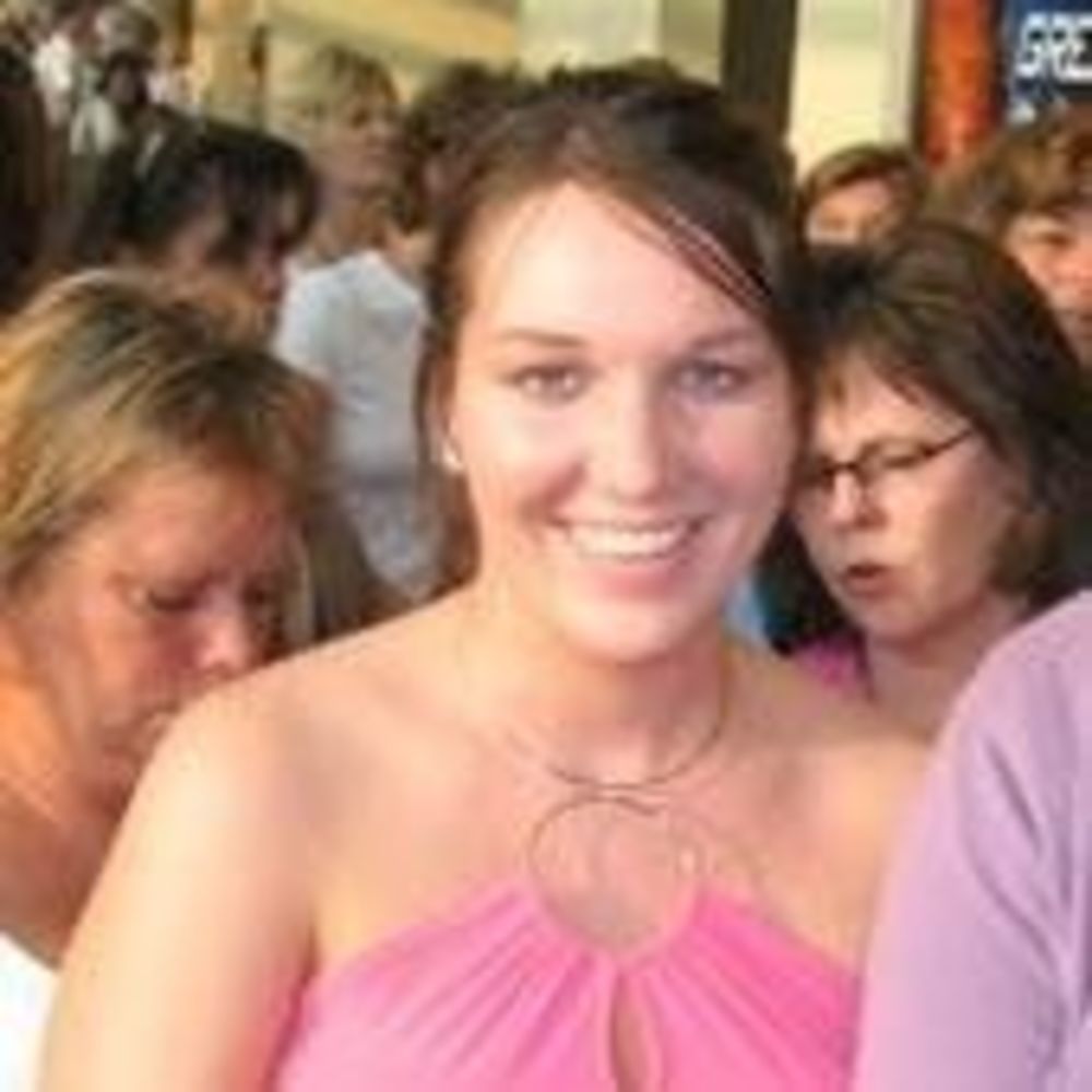Meet your Posher, Andrea