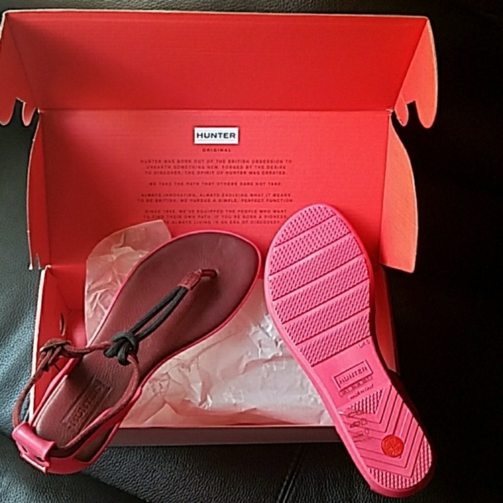 Hunter gladiator sandals