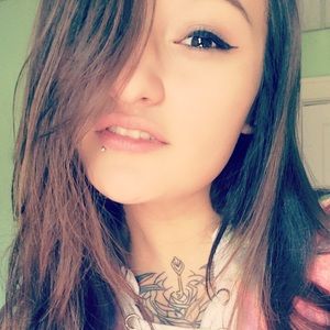 Meet your Posher, Destiny