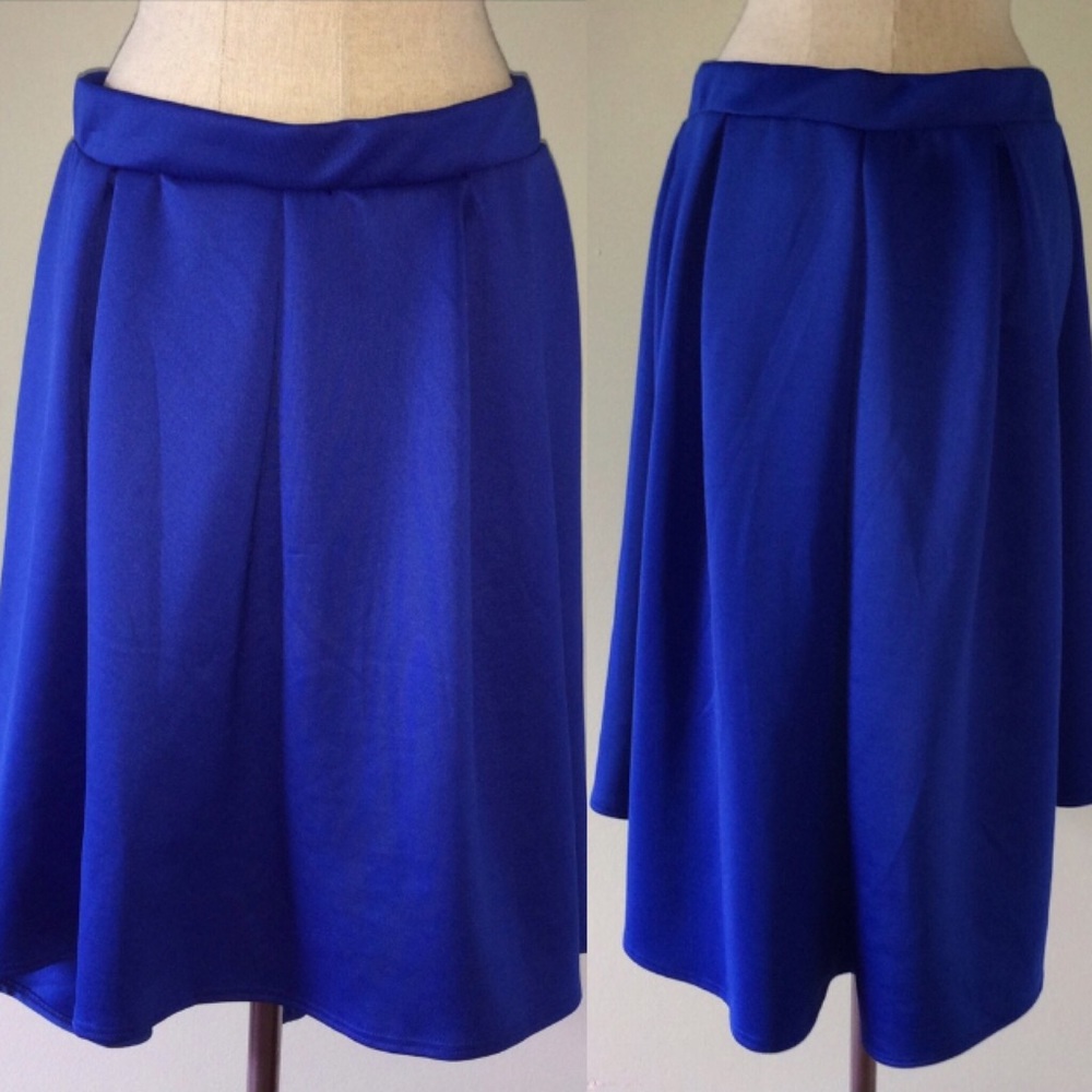 🔹High-Low Skirt🔹