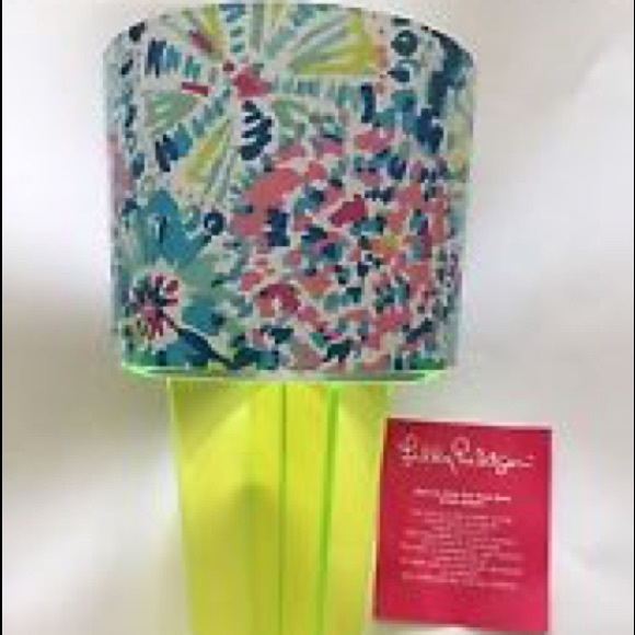 Lilly Pulitzer Drink Spike Beach Cup Holder NEW - Picture 3 of 3