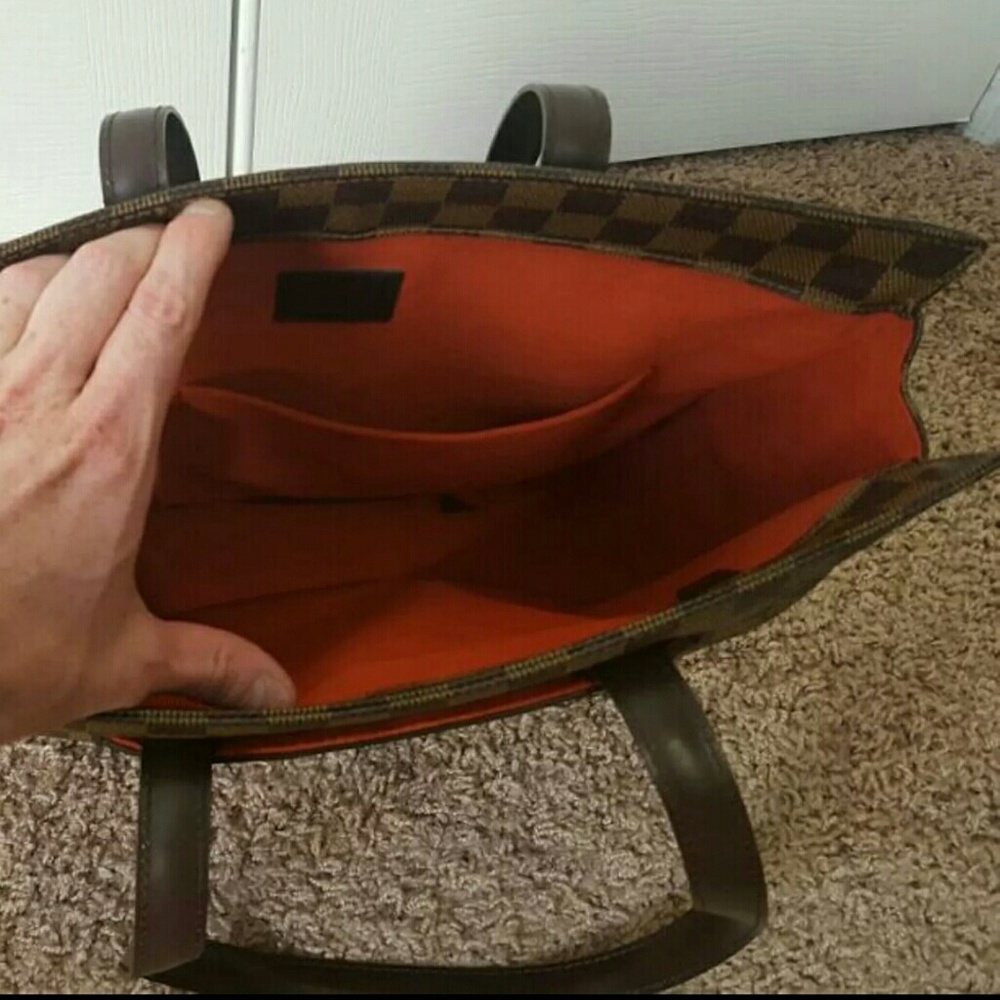 Louis Vuitton Damier Purse - Picture 2 of 8
