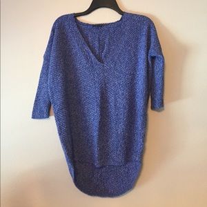 V-neck fashion sweater
