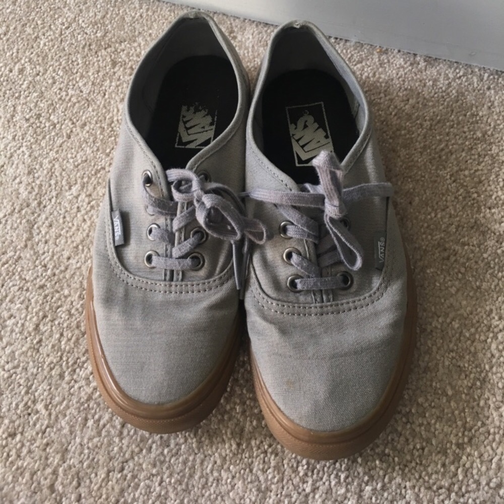 Women's Vans Authentic Frost Gray Gum Sole