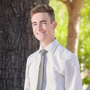 Meet your Posher, Christopher