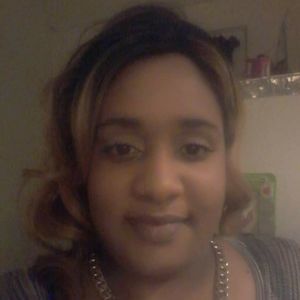 Meet your Posher, Crystal