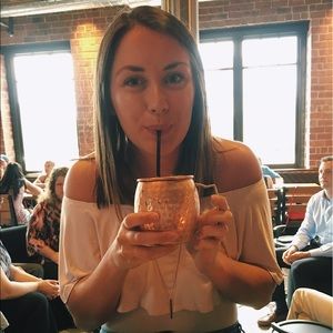 Meet your Posher, Mallory