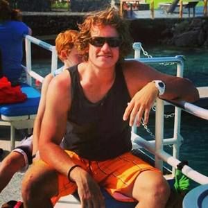 Meet your Posher, Zach