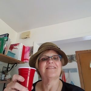 Meet your Posher, Ann