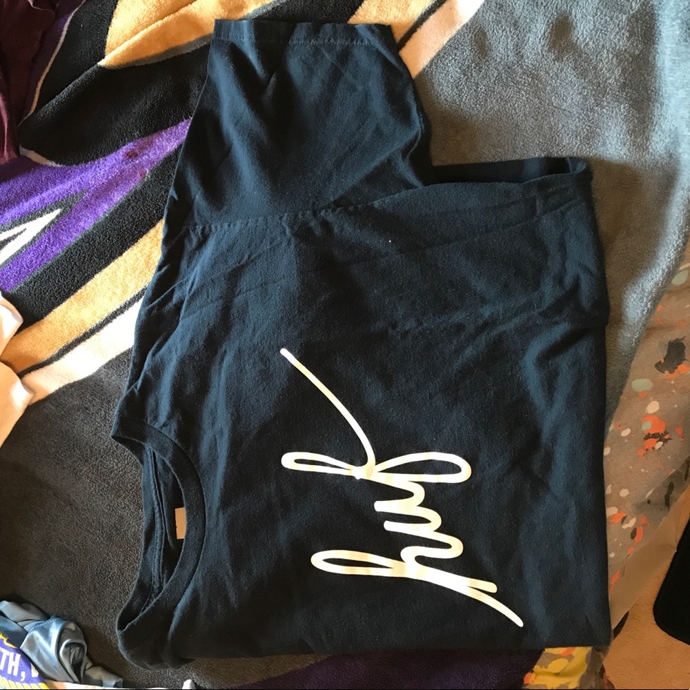 Dark Blue HUF tshirt