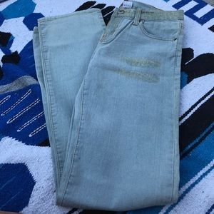 Glitter glitter how you get so fly....