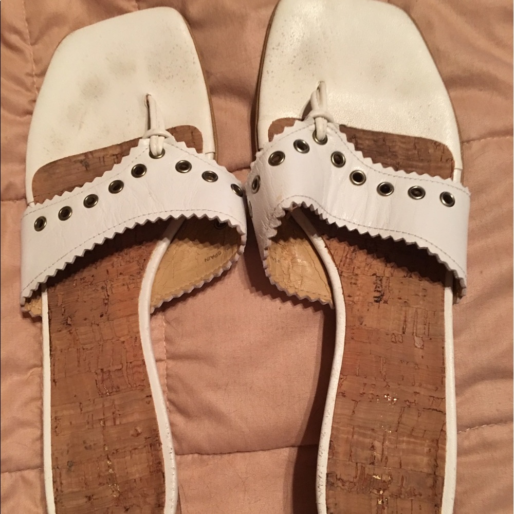 Adorable Unisa white leather with cork 2 in heel