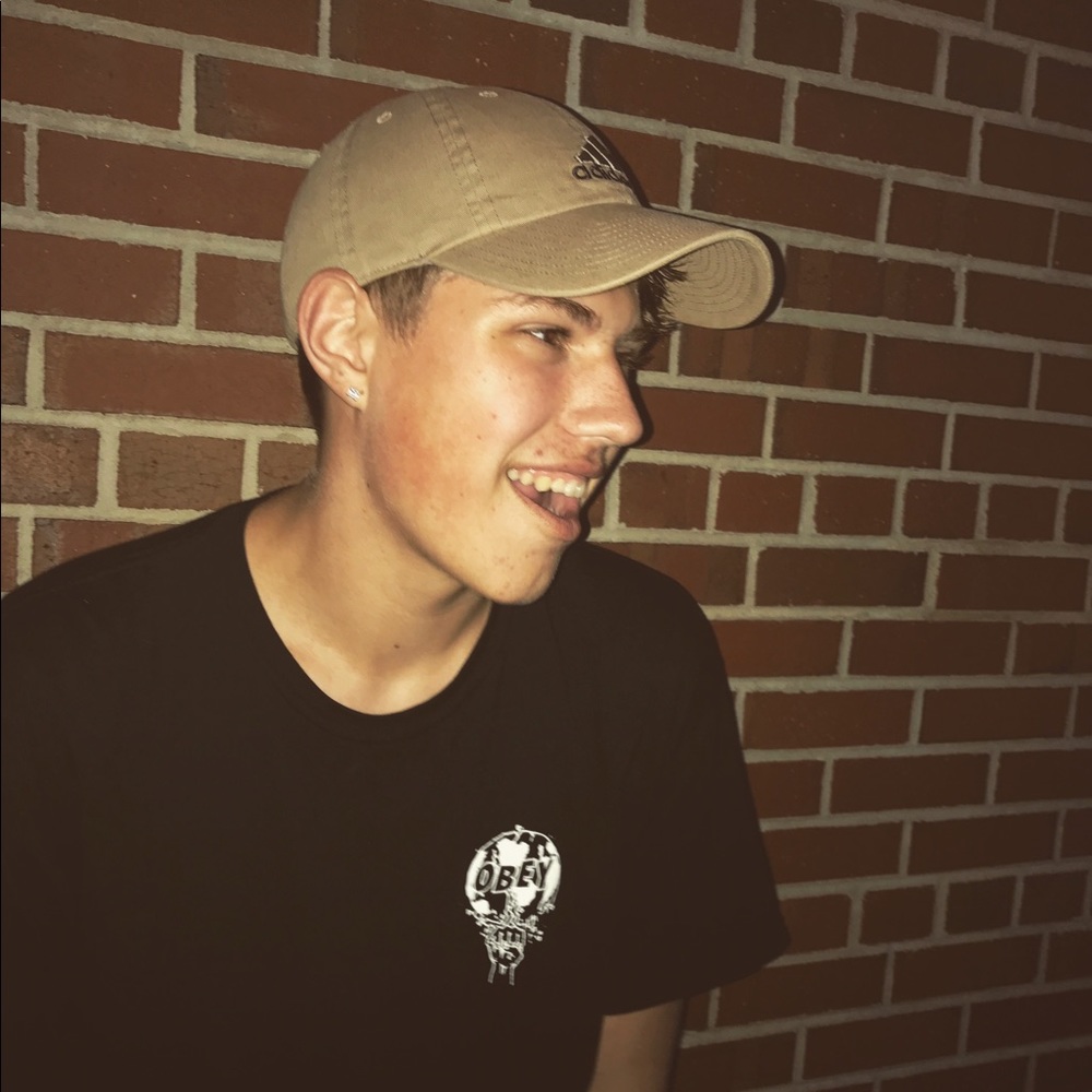 Meet your Posher, Chase