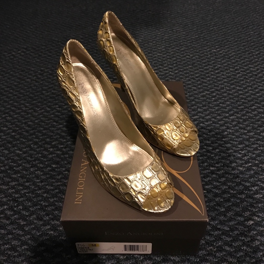 Enzo Angiolini Peep Toe Pumps