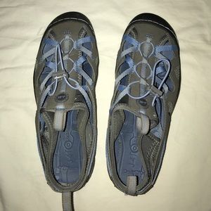 JEEP J41 all weather hiking/water shoes