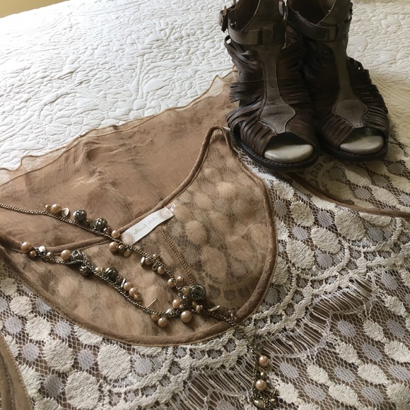 Women's Altar'd State Tunic - Picture 8 of 8