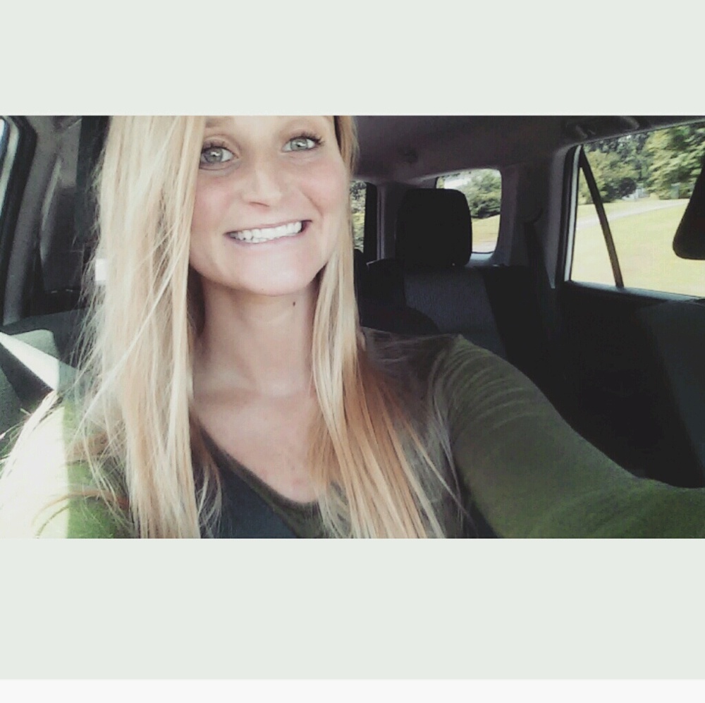 Meet your Posher, Kaitlyn