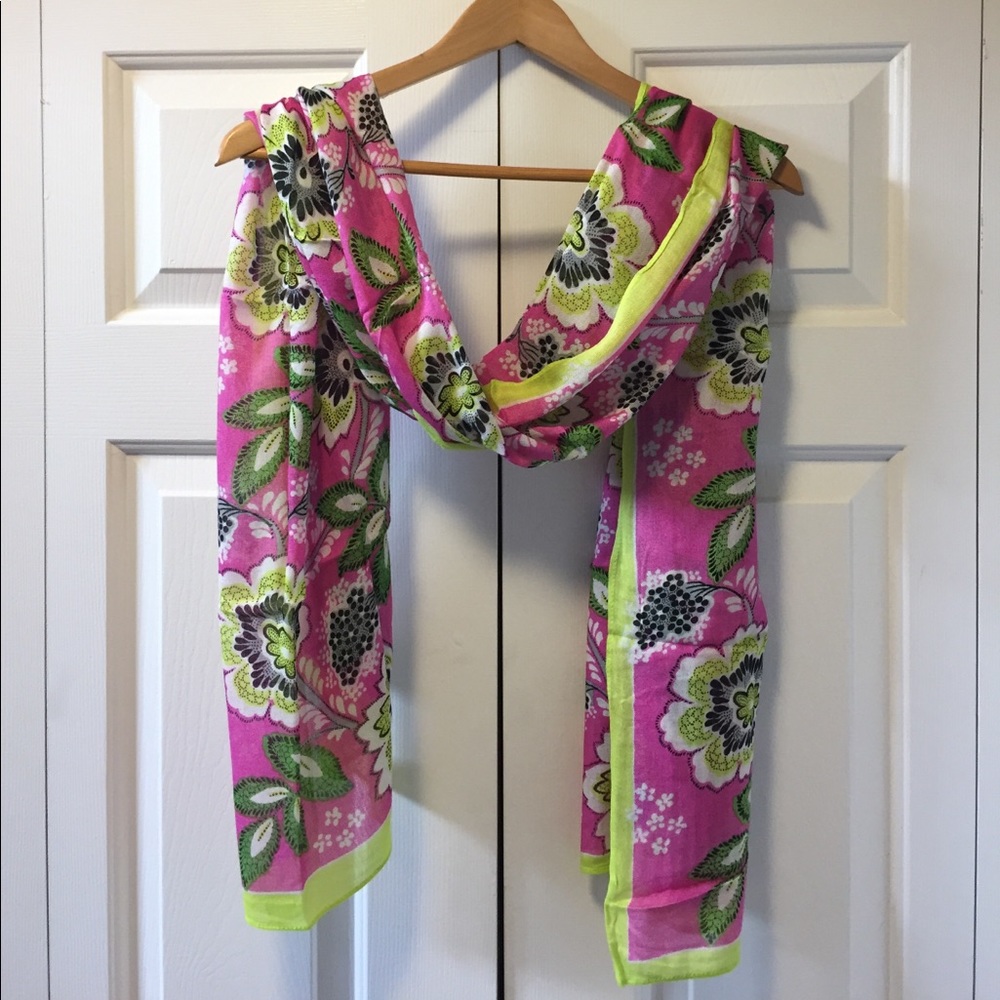 Lightweight Vera Bradley Scarf