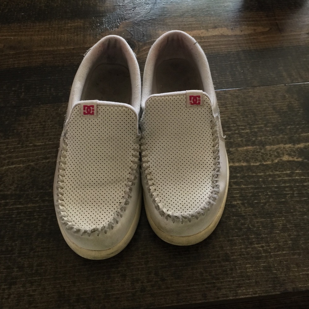 White leather DC slip one