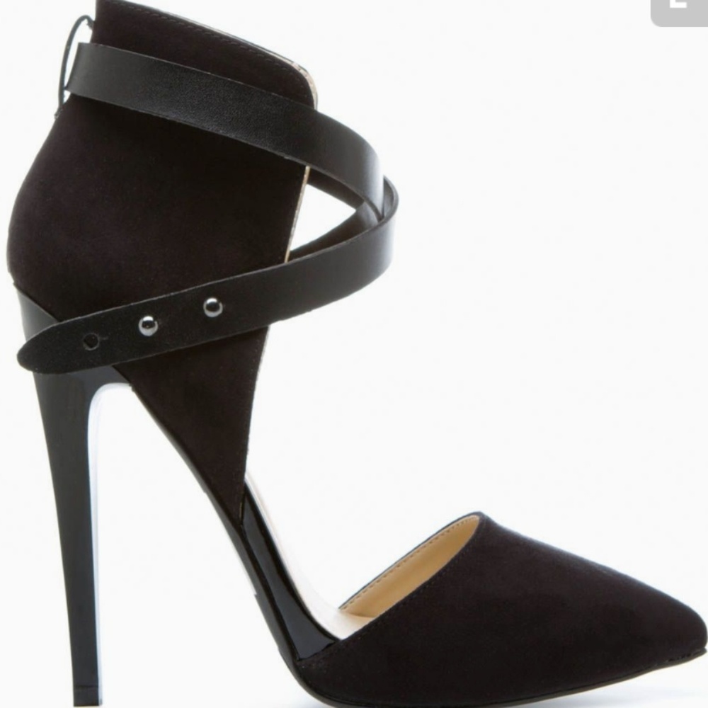 Shoedazzle heel