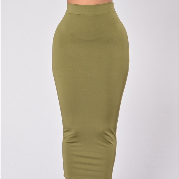 Olive oil skirt - Picture 1 of 1