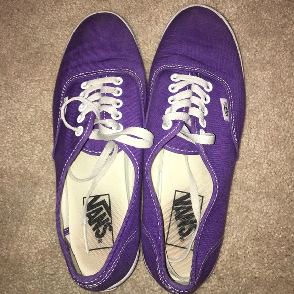 Vans🙉🙈 - Picture 2 of 4