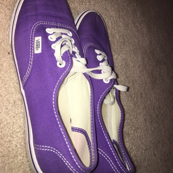 Vans🙉🙈 - Picture 3 of 4