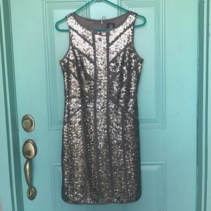 Vince Camuto dress size 4