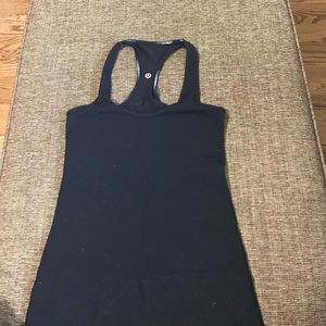 Black lululemon tank
