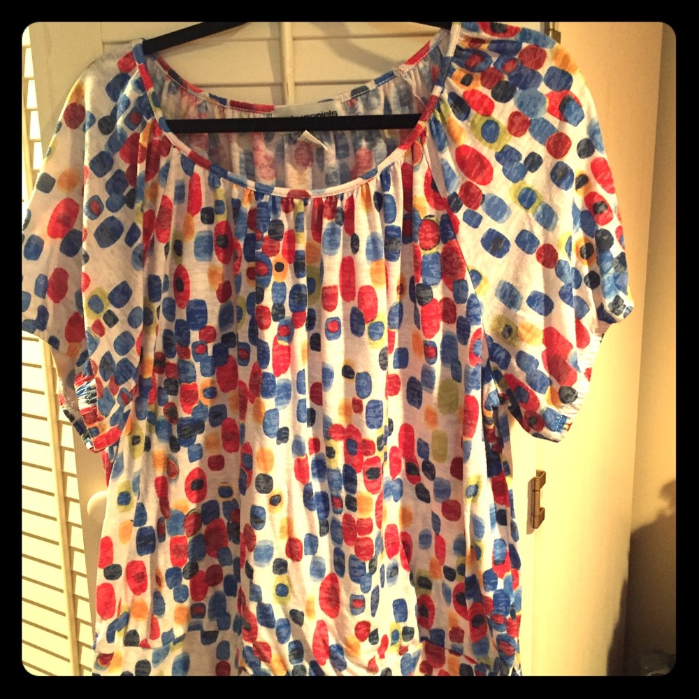 Funky 1x dot shirt
